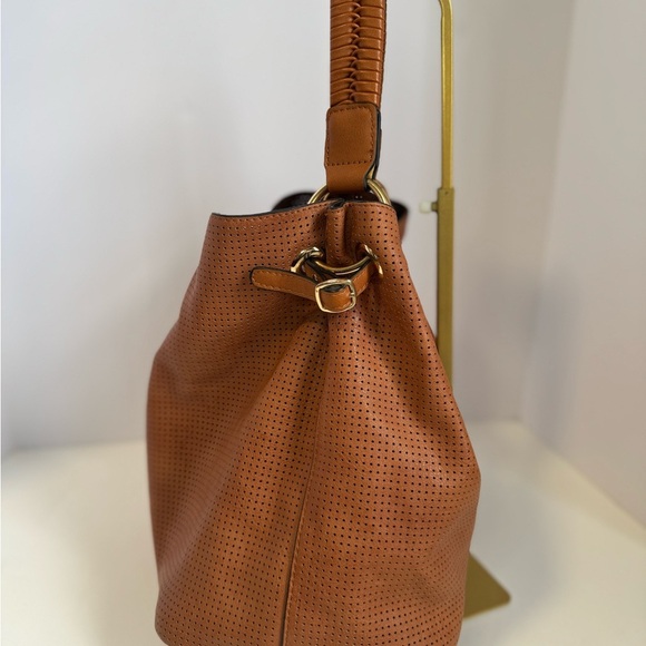 Cutest faux leather brown bucket purse - Picture 3 of 13